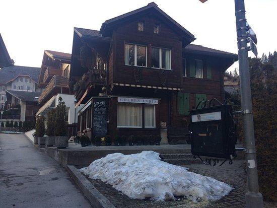 Restaurant and Takeaway GoldenIndia